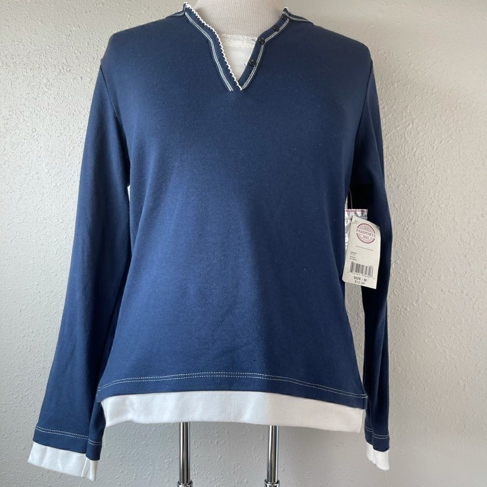 NWT Passports Women’s Top Size M